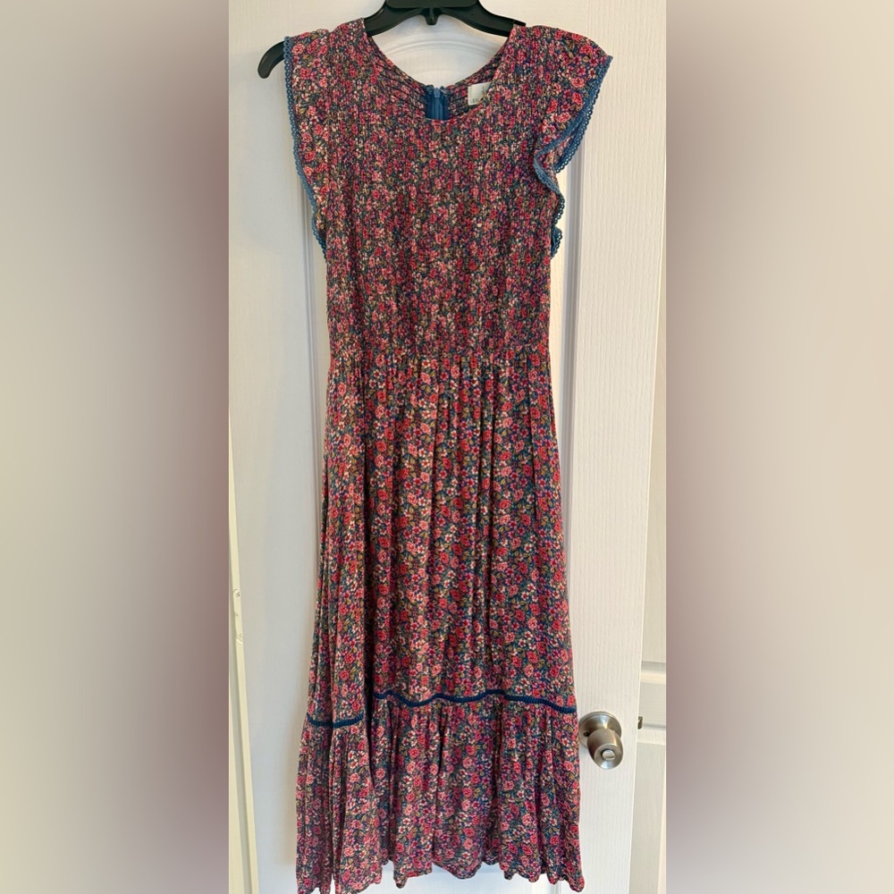 Lost+Wander, size Large, Floral Smocked Dress